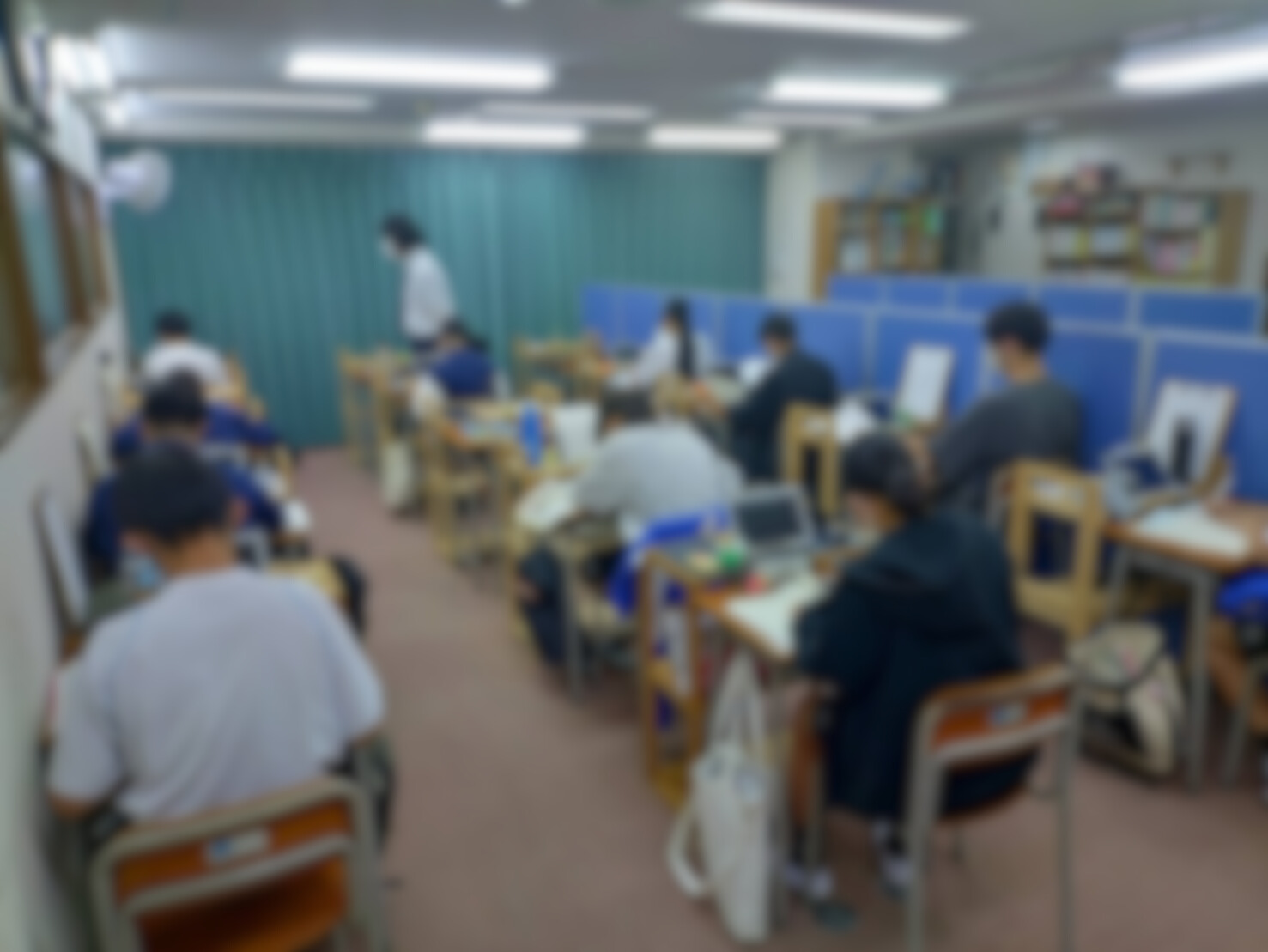 水戸市 個別指導 学習塾ベストワン 日本の教室での学習風景